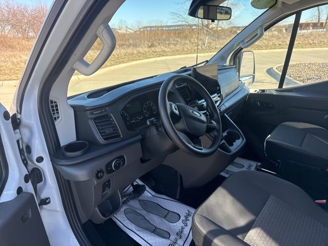 Used 2024 Ford Transit 350 XLT image 25