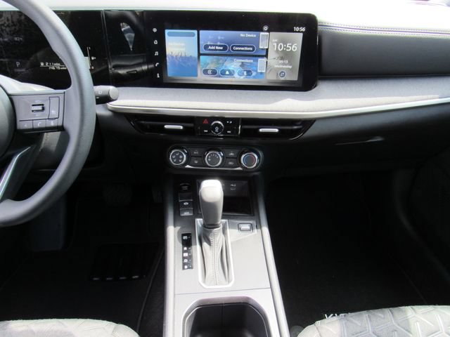 Certified 2025 Nissan Kicks SV FWD image 19
