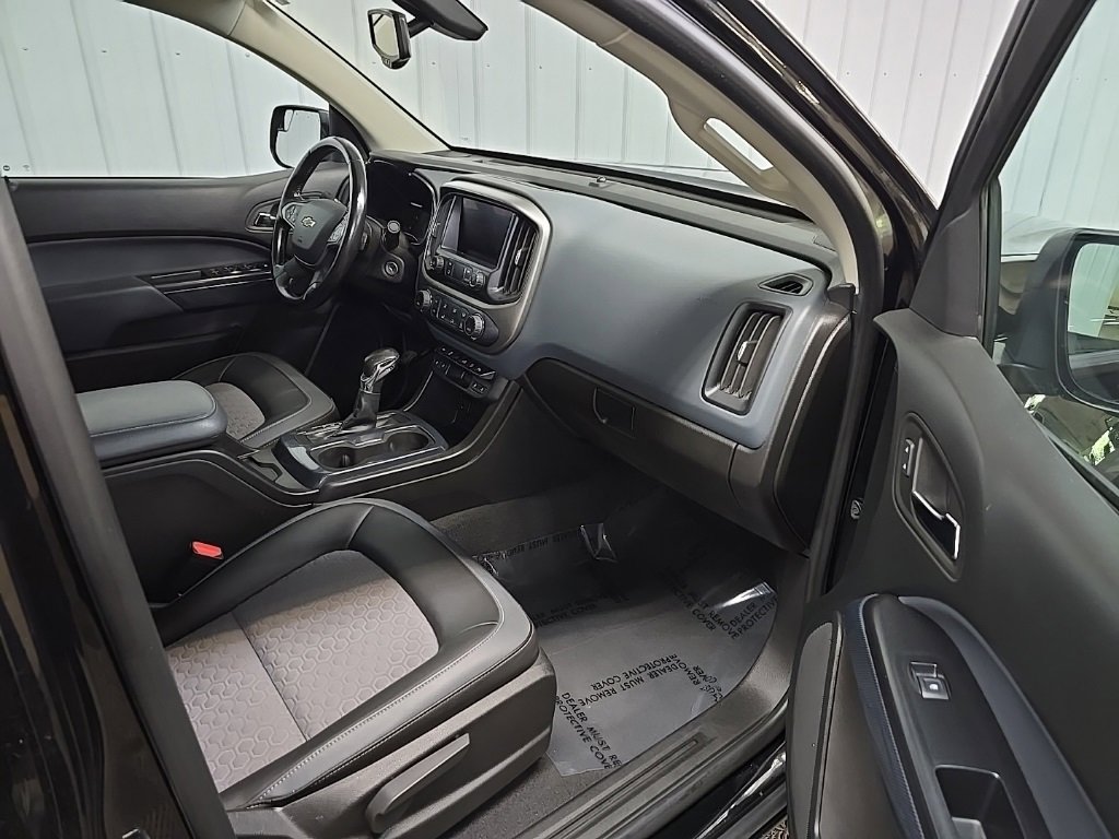 Used 2022 Chevrolet Colorado Z71 image 15