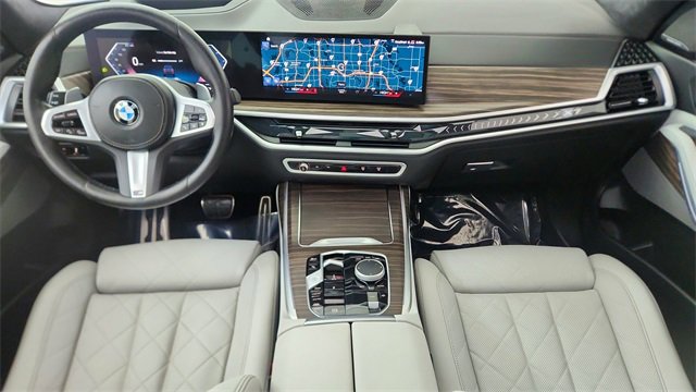 Used 2023 BMW X7 xDrive40i w/ M Sport Package image 20