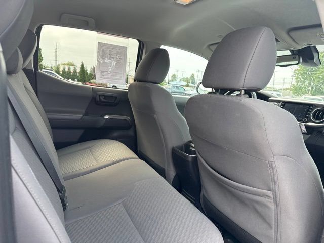 Certified 2020 Toyota Tacoma SR5 AWD/4WD image 29