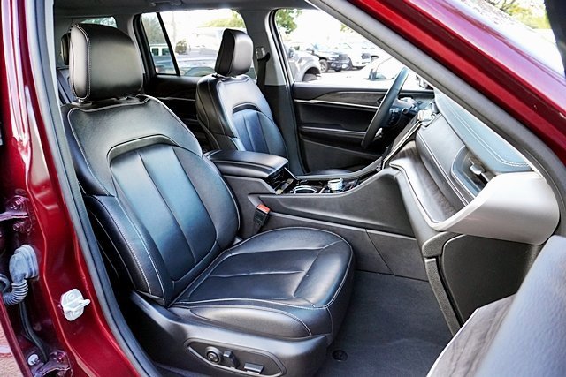 Certified 2023 Jeep Grand Cherokee Limited image 12