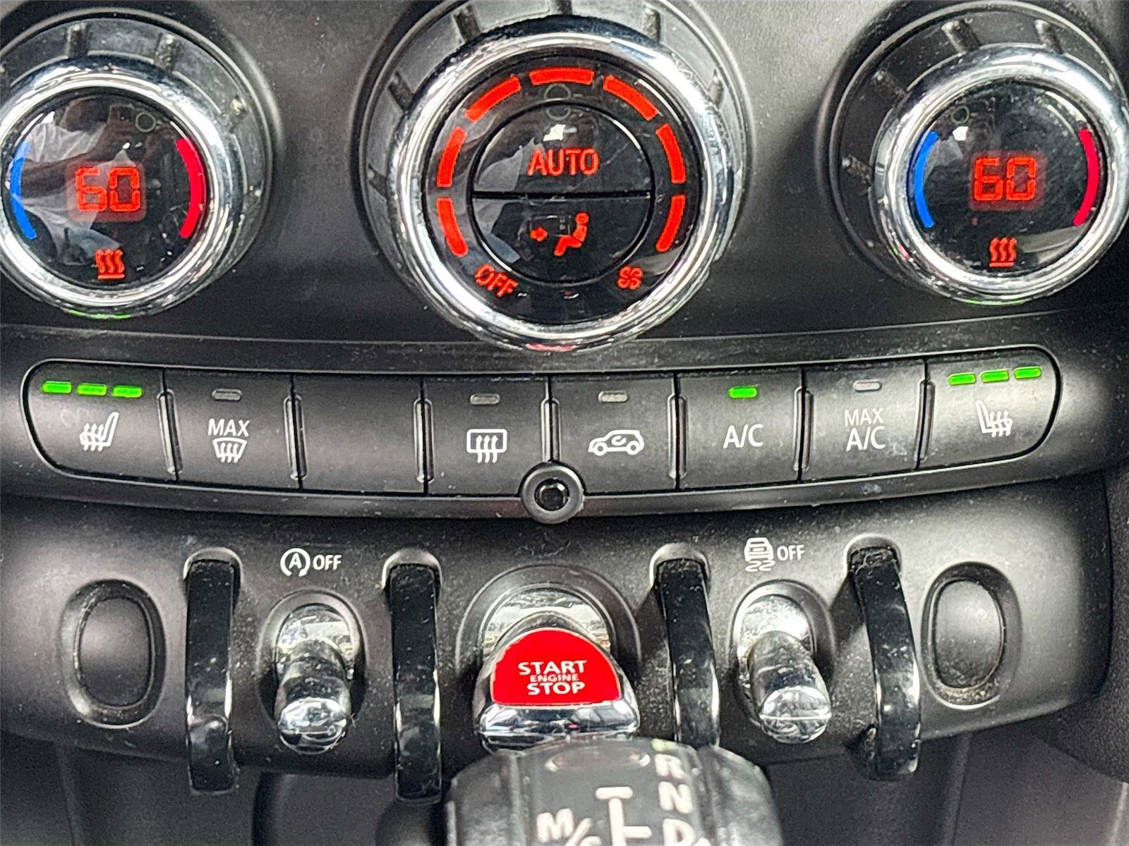 Used 2019 MINI Cooper 2-Door Hardtop FWD image 20