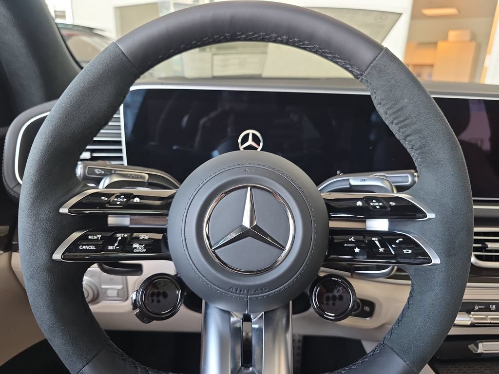 New 2026 Mercedes-Benz GLS 63 AMG 4MATIC image 21