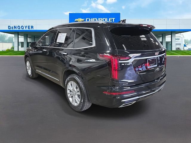 Used 2025 Cadillac XT6 Luxury image 10