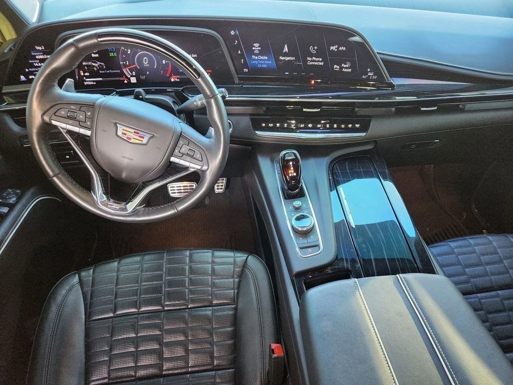 Used 2023 Cadillac Escalade V w/ LPO, ONYX Package image 14