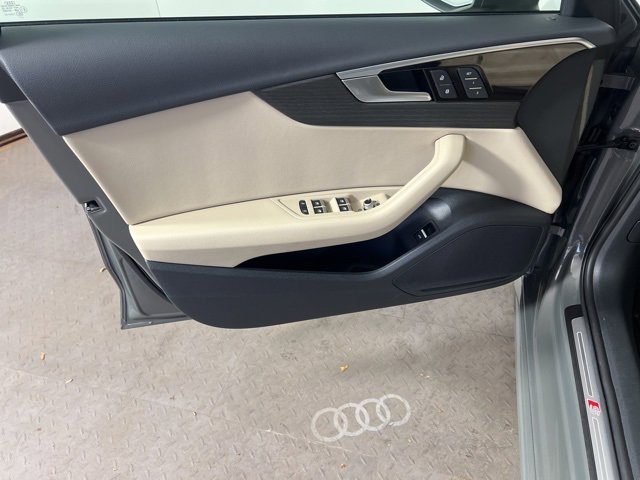 Used 2023 Audi A4 2.0T Premium w/ Convenience Package image 19