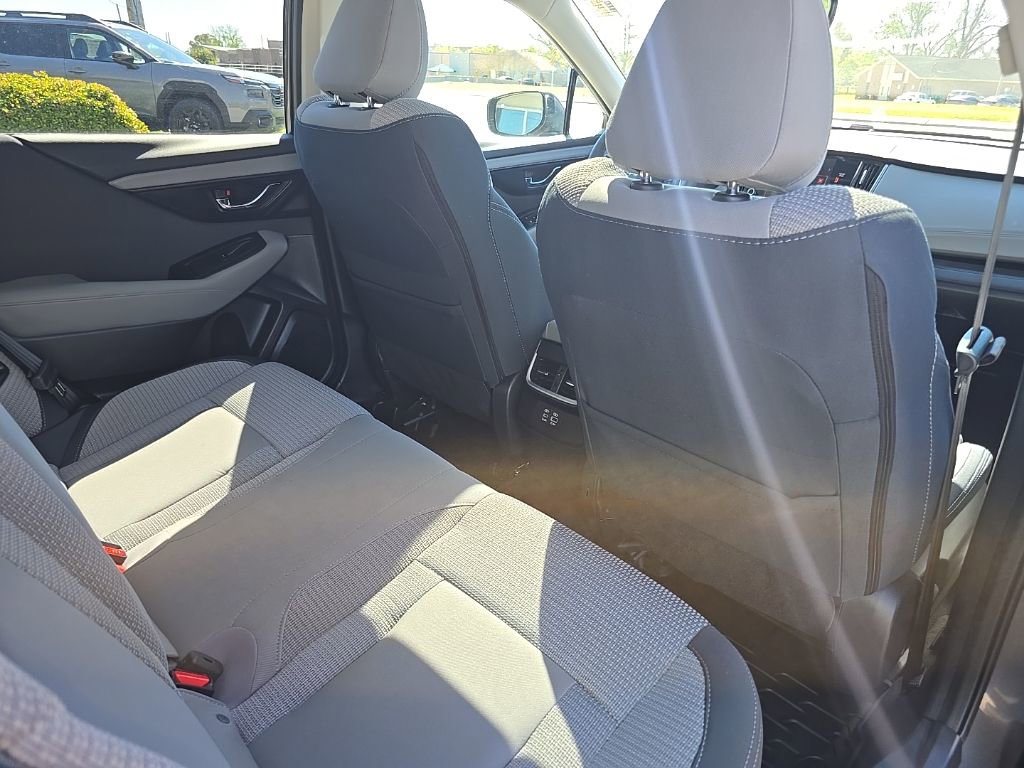 Certified 2025 Subaru Outback Premium image 32