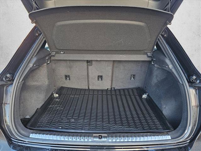 Used 2023 Audi Q3 2.0T Premium Plus w/ Premium Plus Package image 6