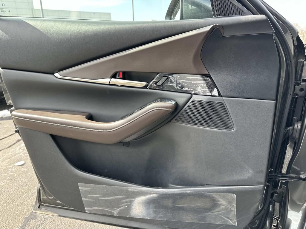 Used 2025 MAZDA CX-30 AWD 2.5 S w/ Premium Package image 24