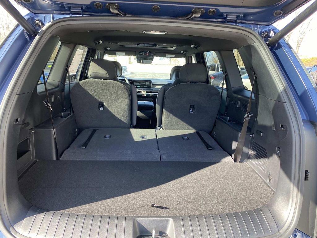 New 2027 Kia Telluride S image 5