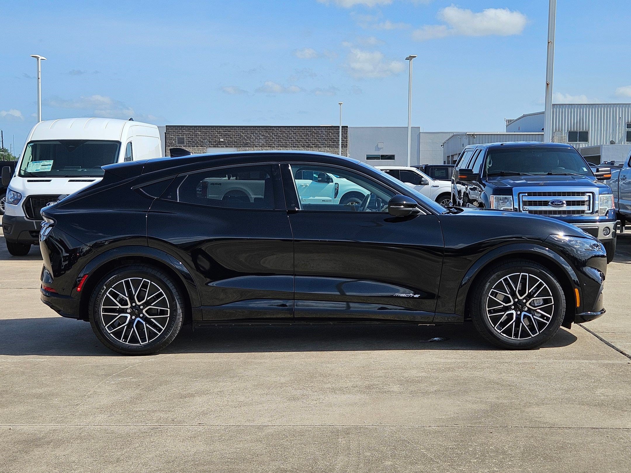 Used 2024 Ford Mustang Mach-E Premium RWD image 2