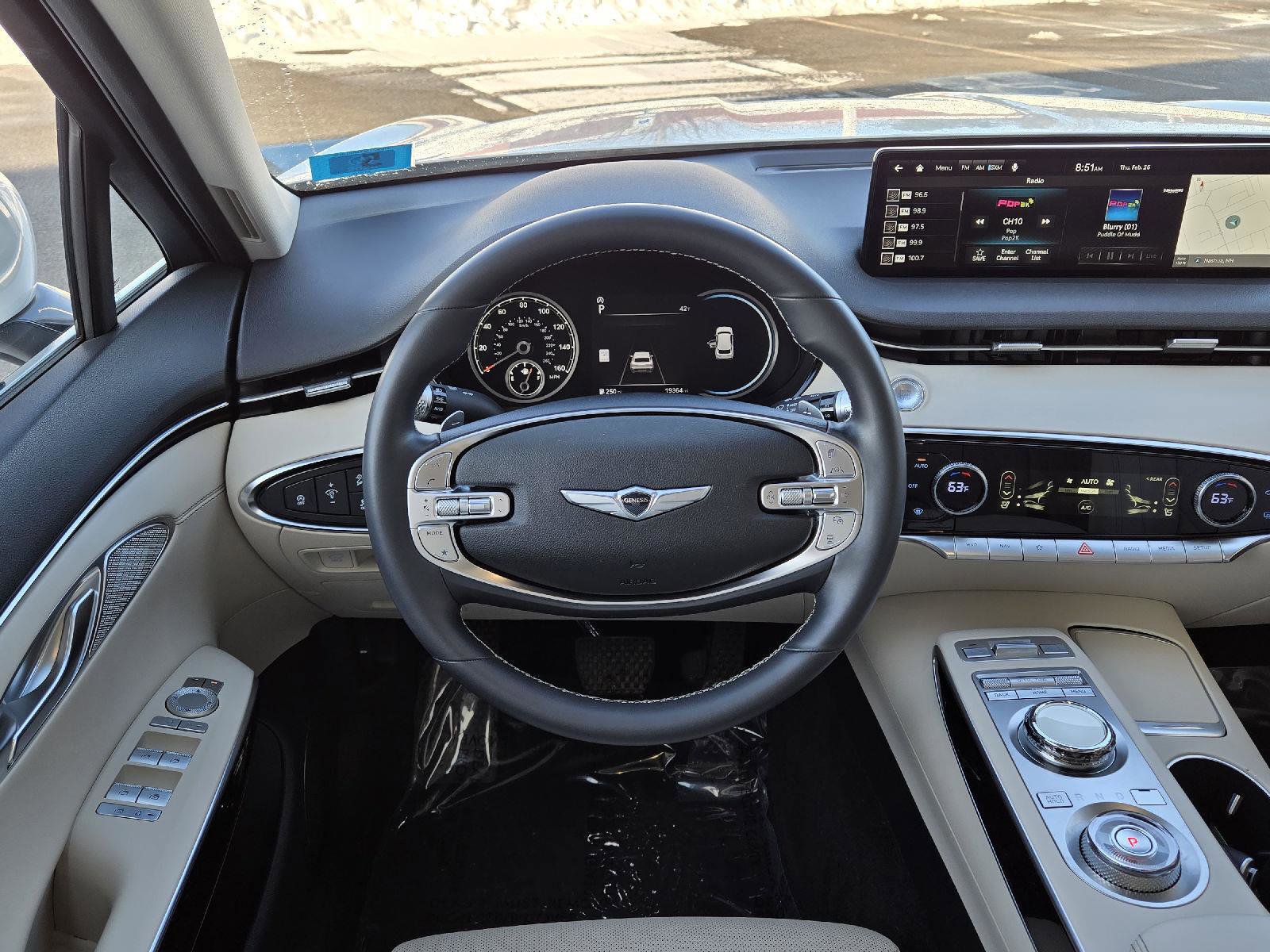 Used 2024 Genesis GV70 2.5T image 11