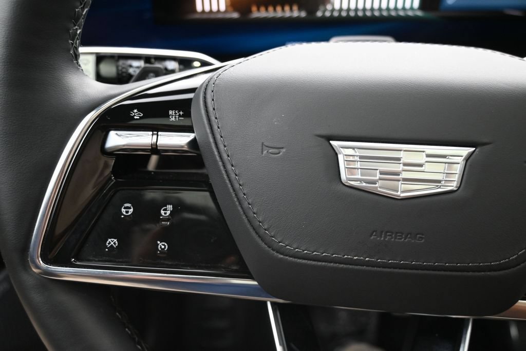 Used 2026 Cadillac Lyriq Signature Luxury w/ Nappa Leather Package AWD/4WD image 14
