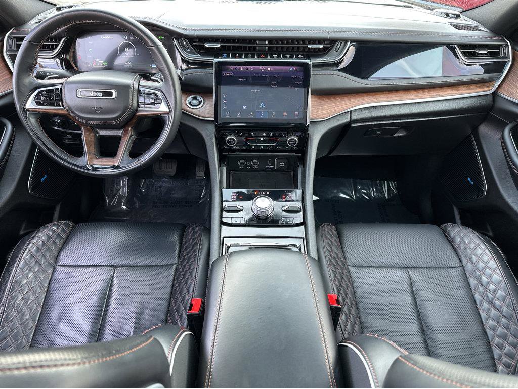 Used 2022 Jeep Grand Cherokee Summit w/ Advanced Protech Group IV image 4