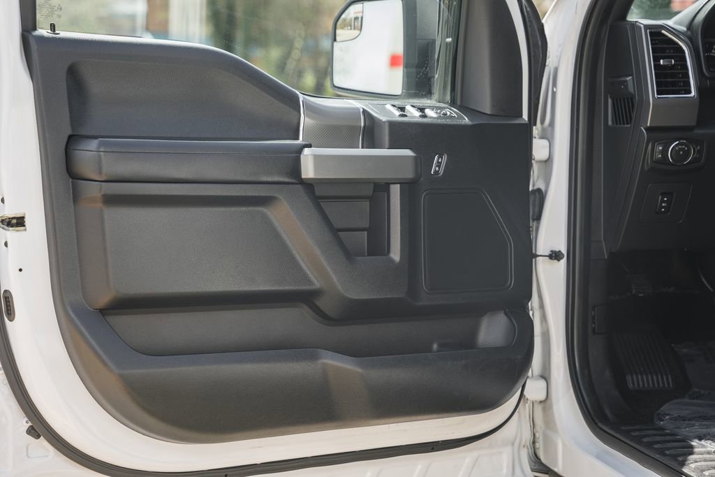 Used 2016 Ford F150 XLT w/ Equipment Group 302A Luxury image 47