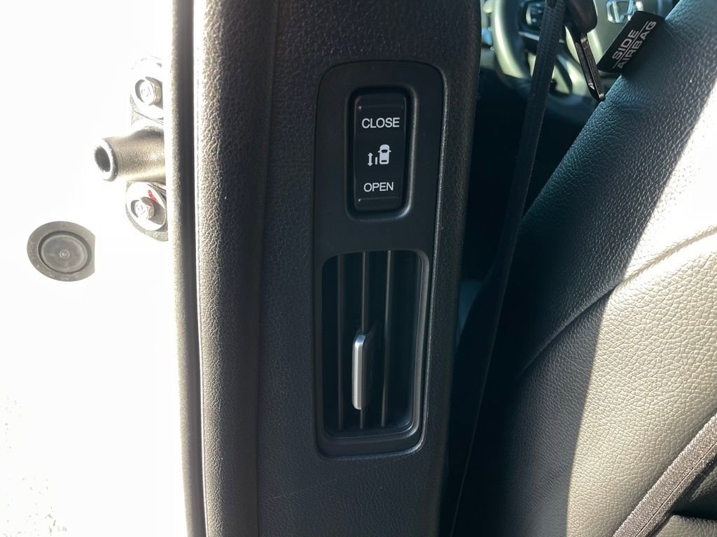 Certified 2025 Honda Odyssey EX-L image 43