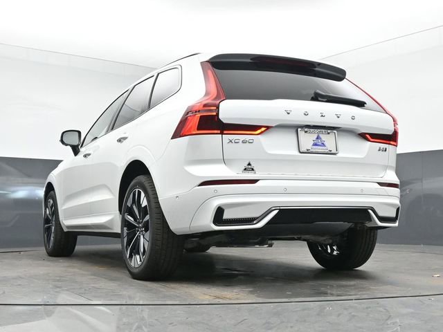 New 2026 Volvo XC60 B5 Plus w/ Protection Package Premier image 43