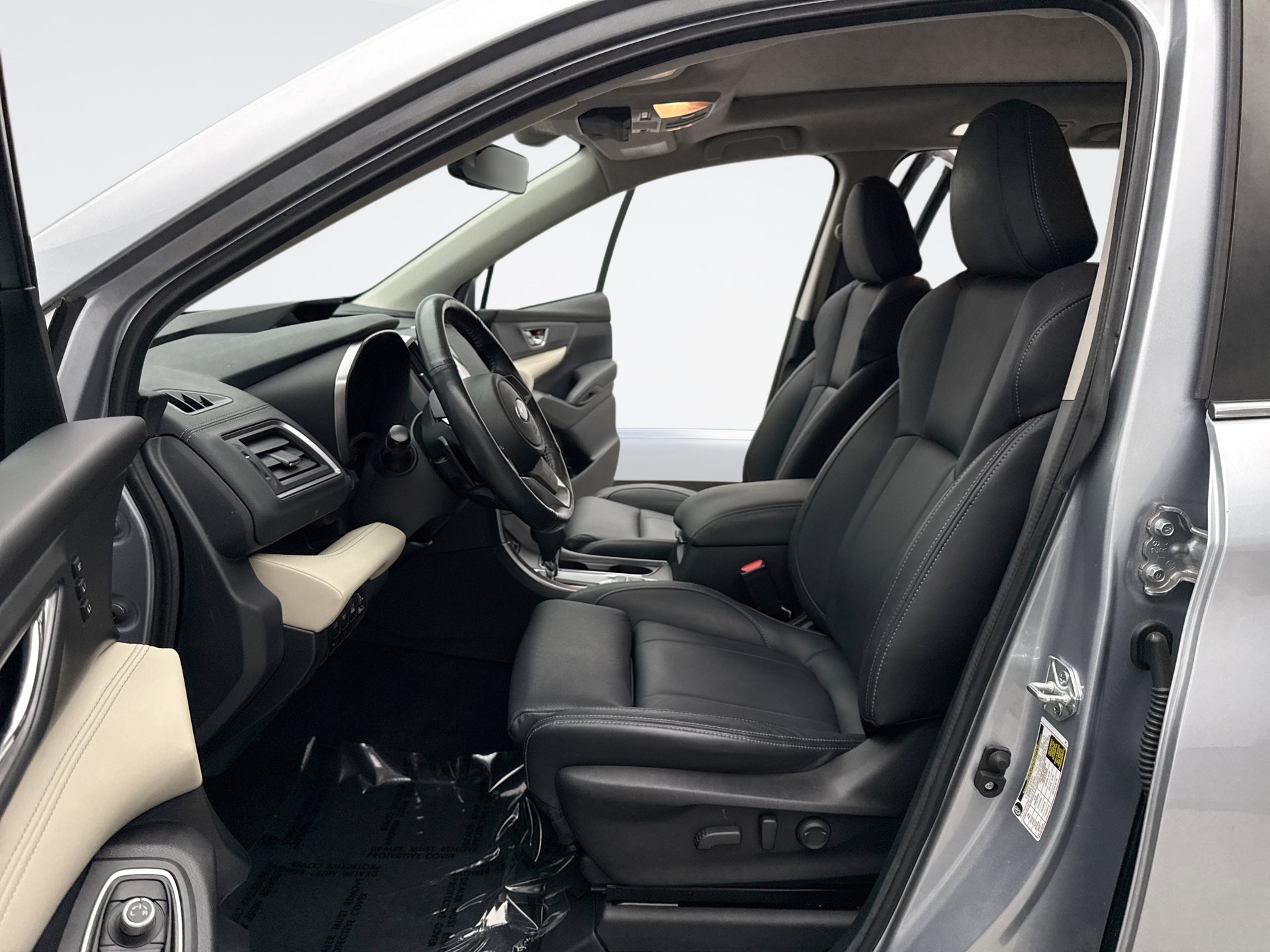Used 2022 Subaru Ascent Limited w/ Technology Package AWD/4WD image 11
