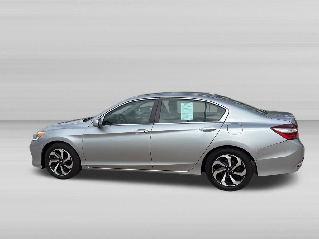 Used 2017 Honda Accord EX-L image 6