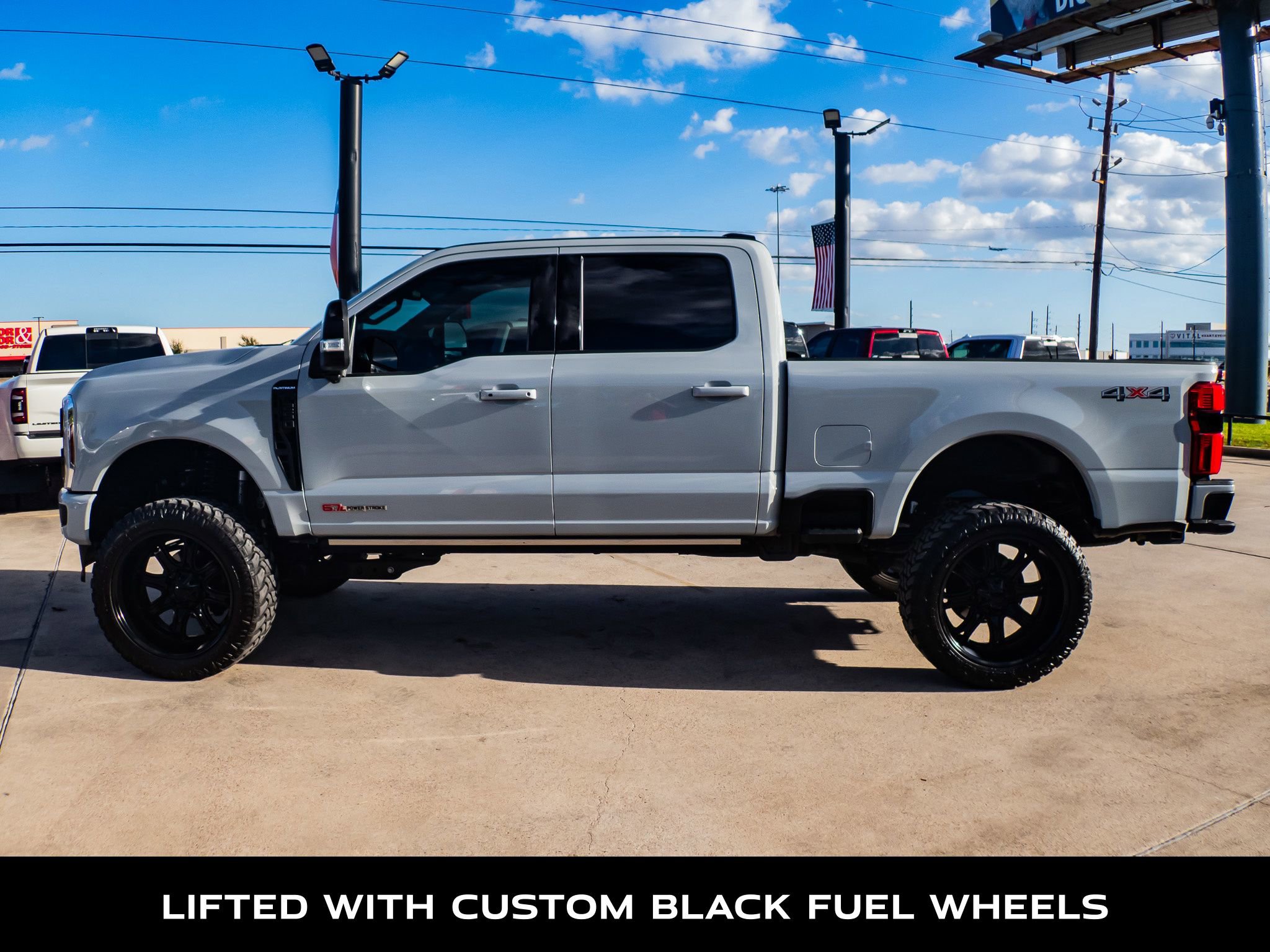 Used 2025 Ford F250 Platinum image 5