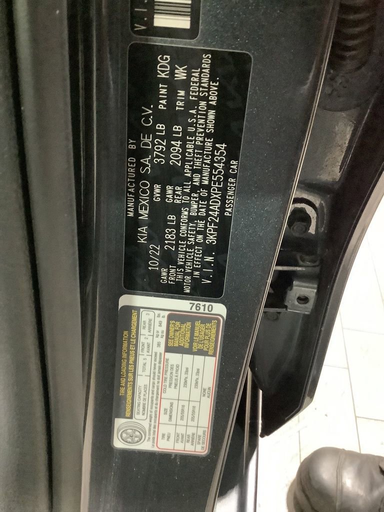 Certified 2023 Kia Forte LXS image 30