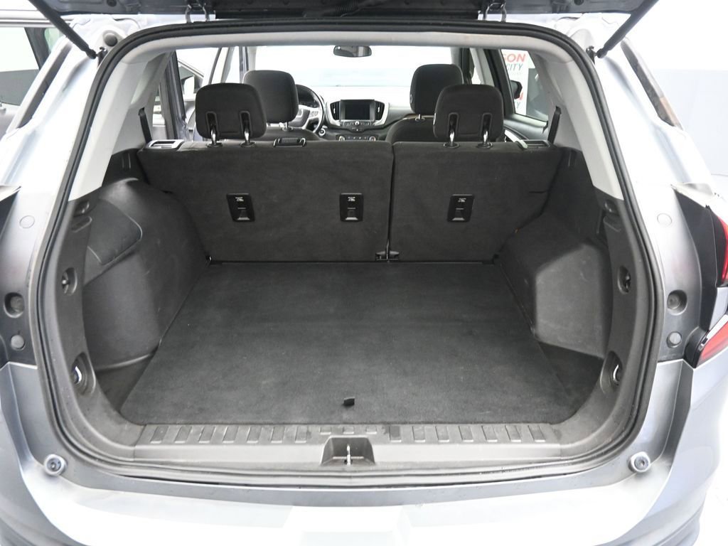 Used 2018 GMC Terrain SLE image 21