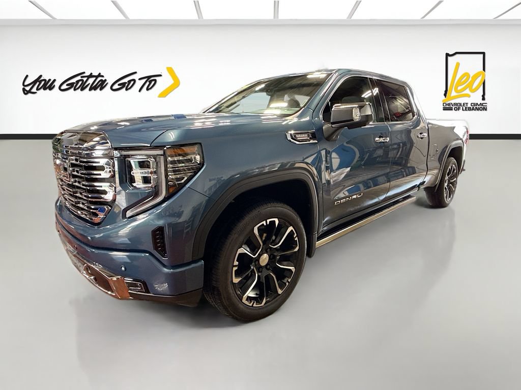 Used 2025 GMC Sierra 1500 Denali w/ Denali Reserve Package AWD/4WD image 1