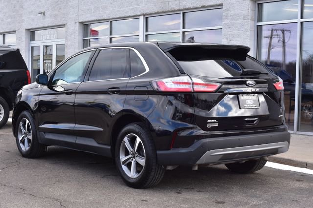 Used 2024 Ford Edge SEL w/ Convenience Package image 4