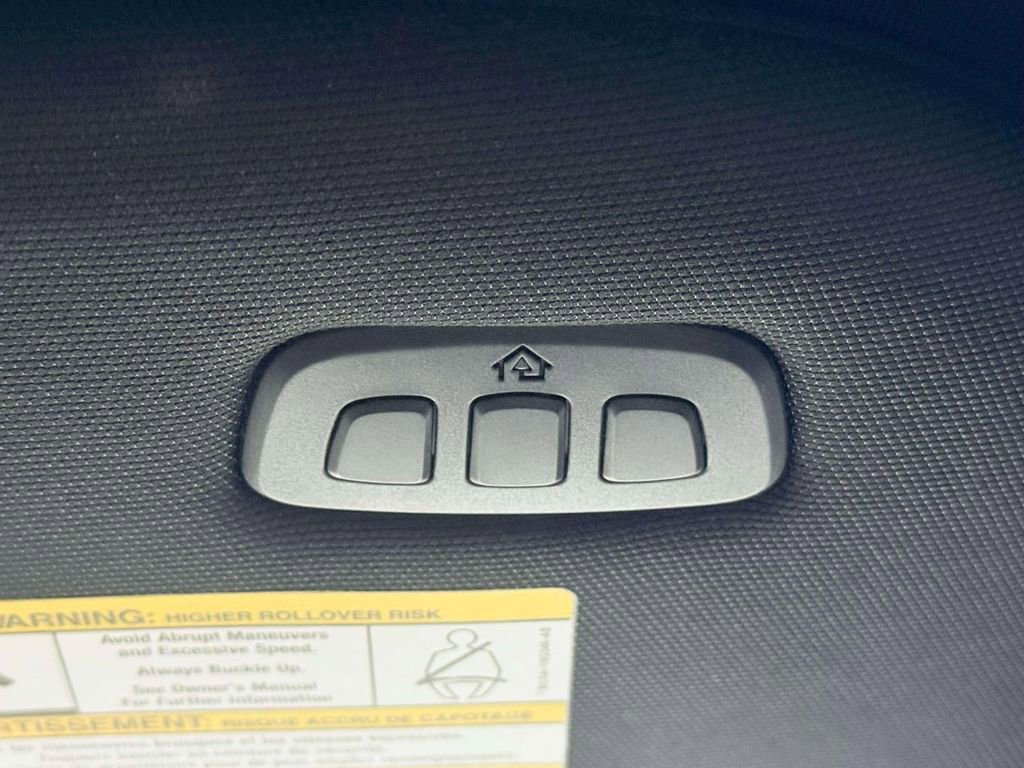 Used 2025 Ford F250 Platinum image 23