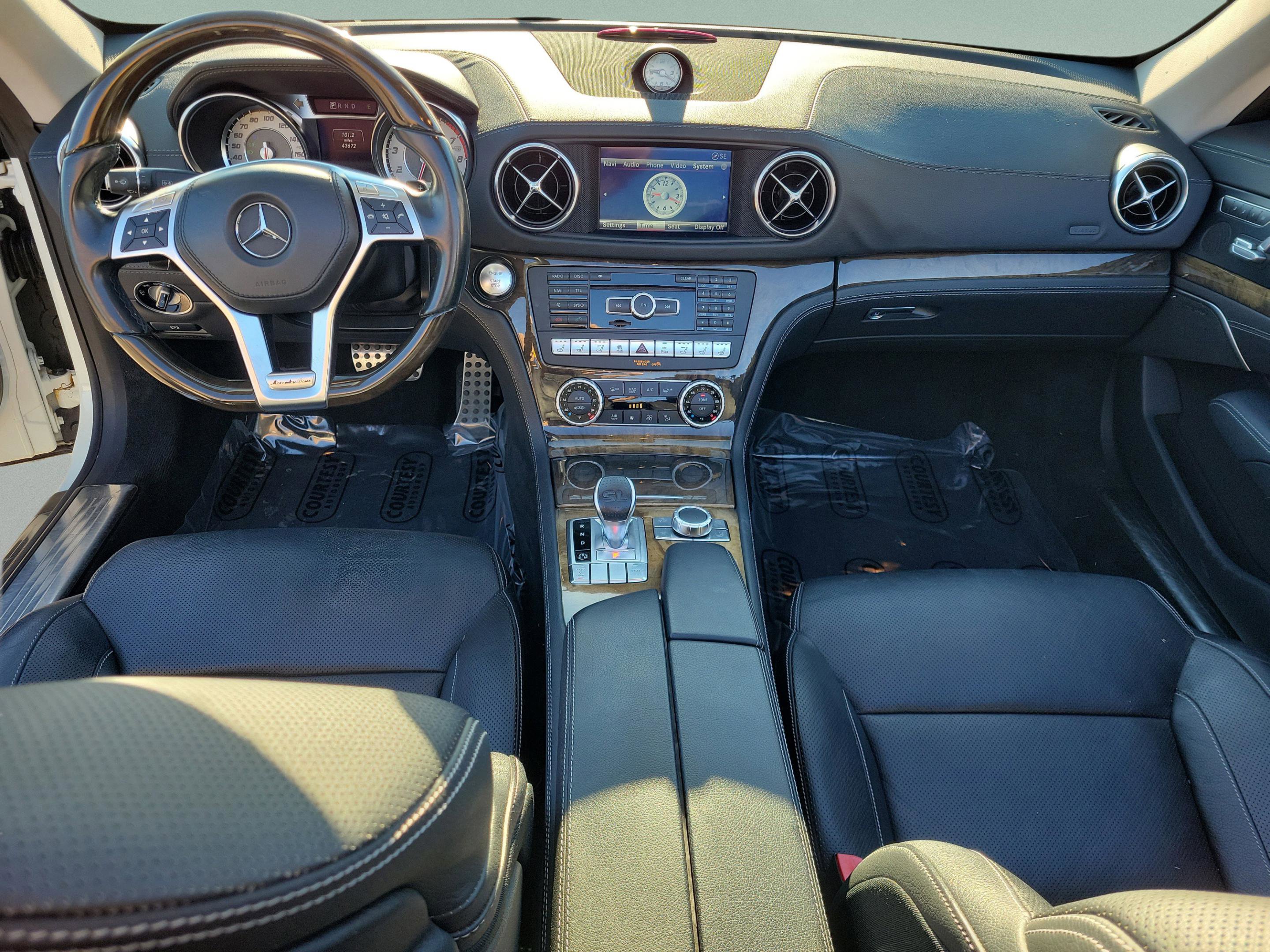 Used 2014 Mercedes-Benz SL 550 w/ Sport Wheel Package image 24