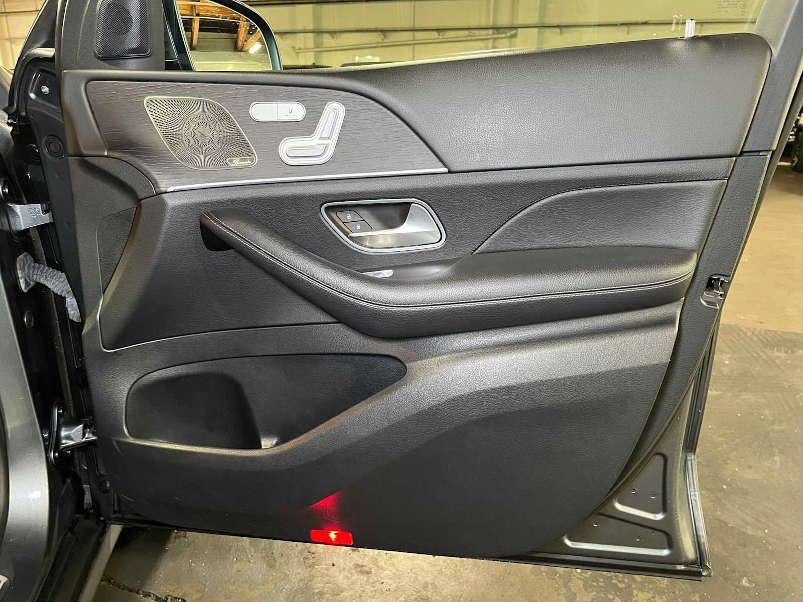 Used 2022 Mercedes-Benz GLE 350 image 11