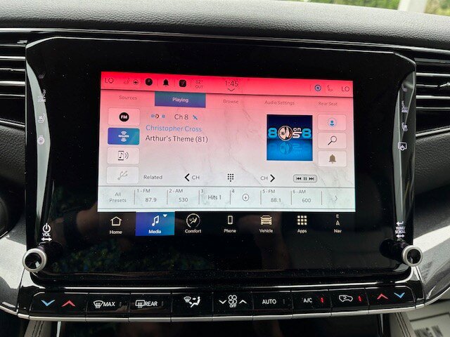New 2024 Jeep Wagoneer L 4WD w/ Rear Seat Video Group 1 image 27