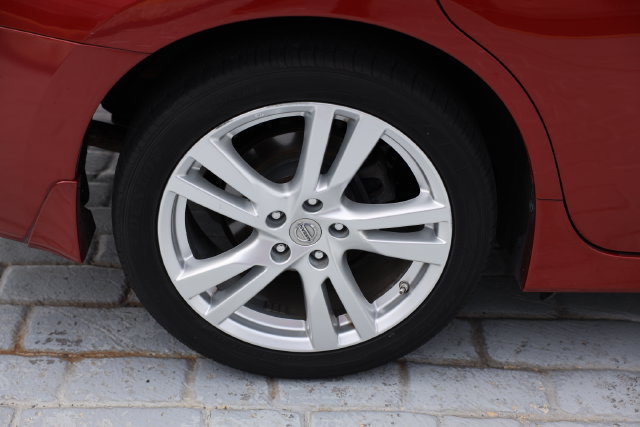 Used 2015 Nissan Altima 3.5 SL FWD image 43