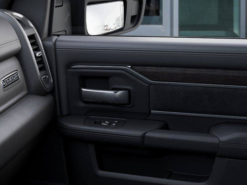 New 2027 RAM 2500 Laramie w/ Night Edition AWD/4WD image 25
