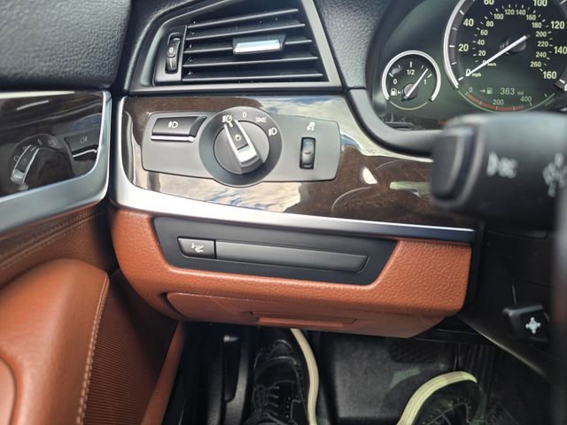 Used 2016 BMW 535i xDrive Sedan AWD/4WD image 14