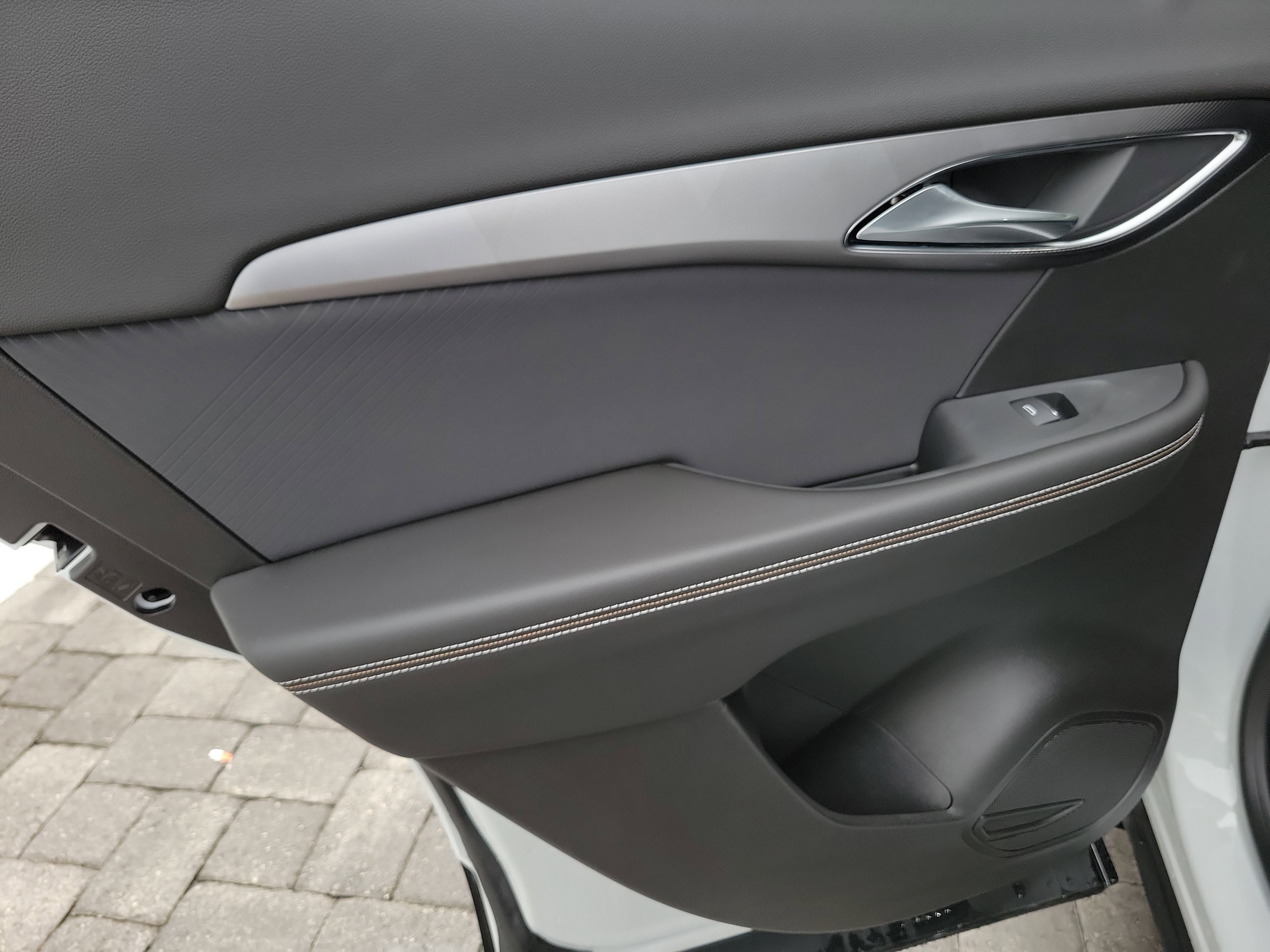 New 2026 Buick Envision Sport Touring AWD/4WD image 11