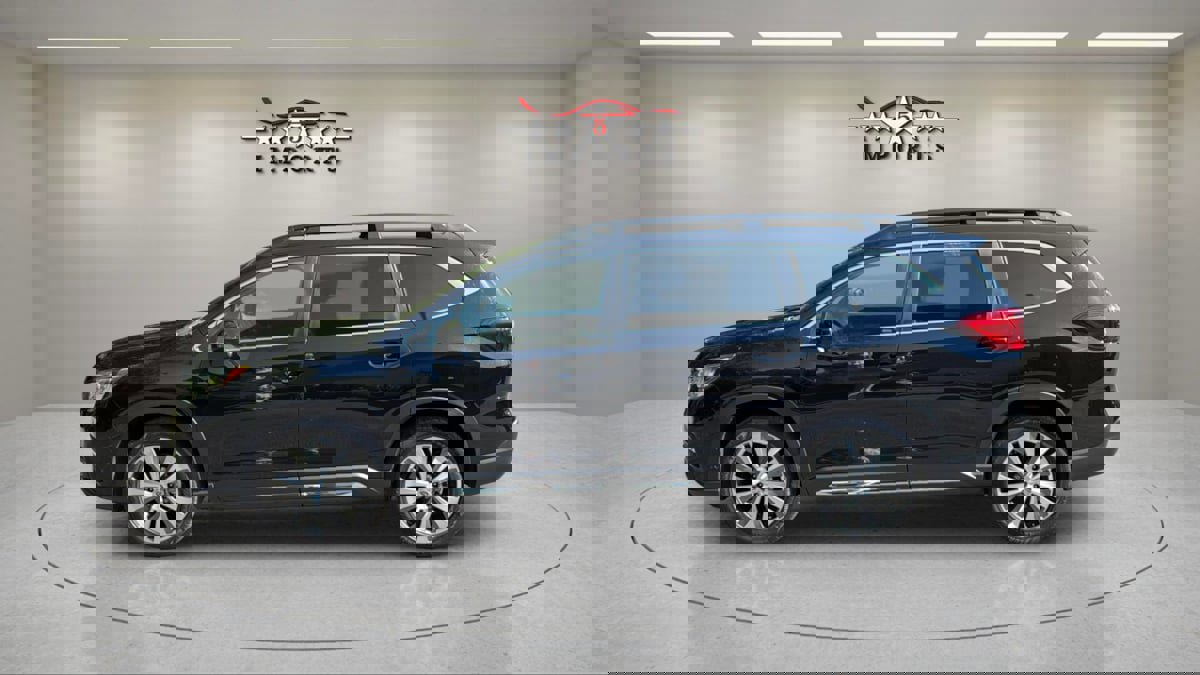 Used 2022 Subaru Ascent Limited image 2
