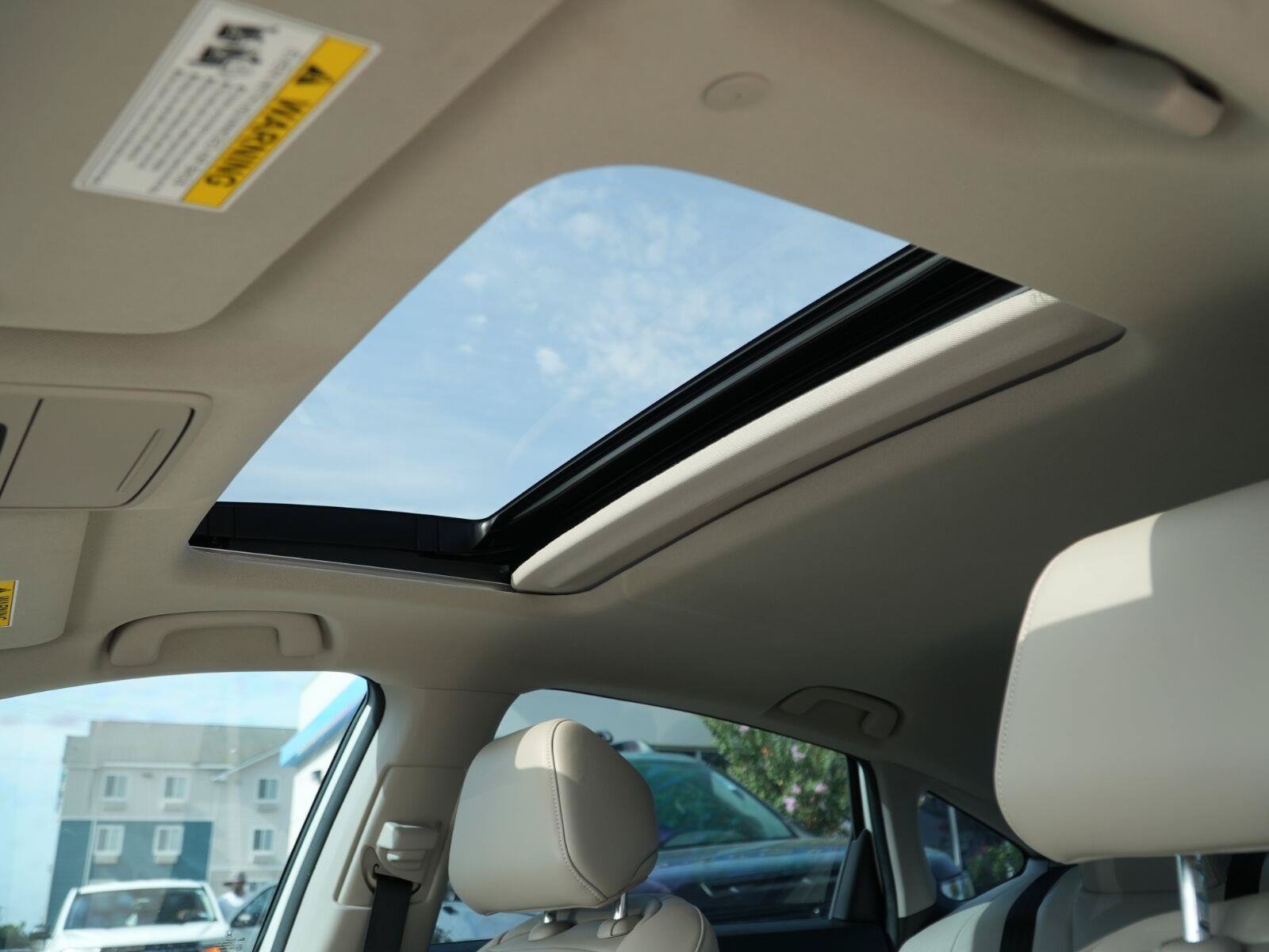 Used 2024 Honda Accord EX-L image 8
