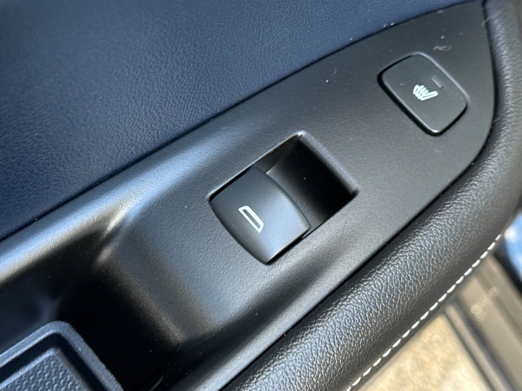 Used 2023 Chevrolet Blazer RS w/ Driver Confidence II Package image 32