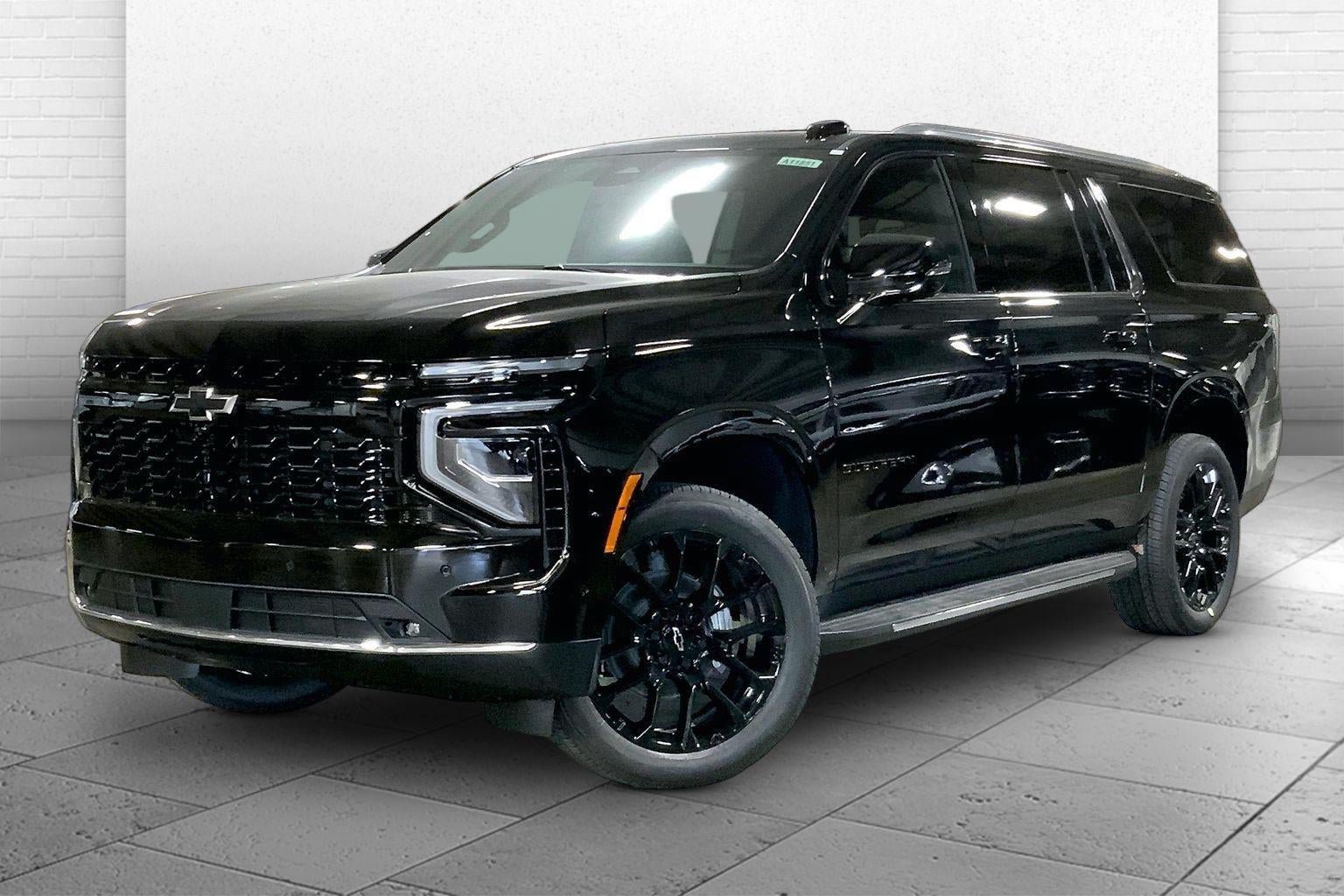 New 2026 Chevrolet Suburban LT AWD/4WD image 2