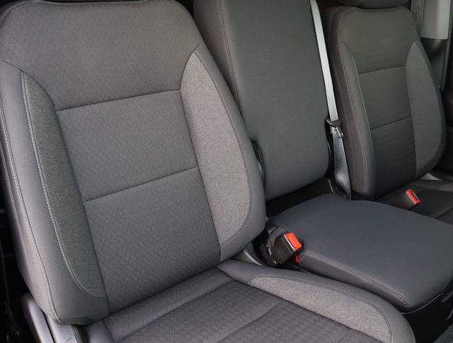 Used 2025 Chevrolet Silverado 1500 Custom image 17