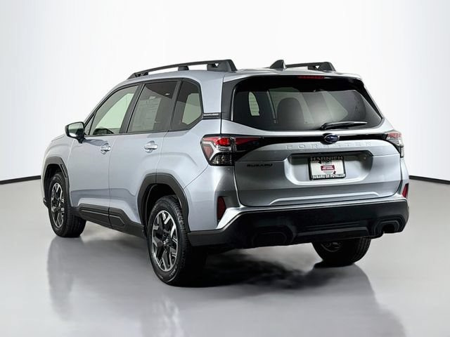 Certified 2025 Subaru Forester Premium AWD/4WD image 6