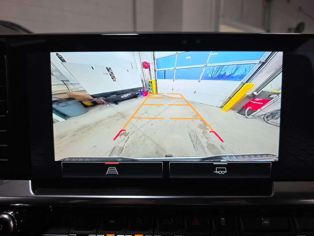 Used 2023 GMC Sierra 1500 Elevation image 23