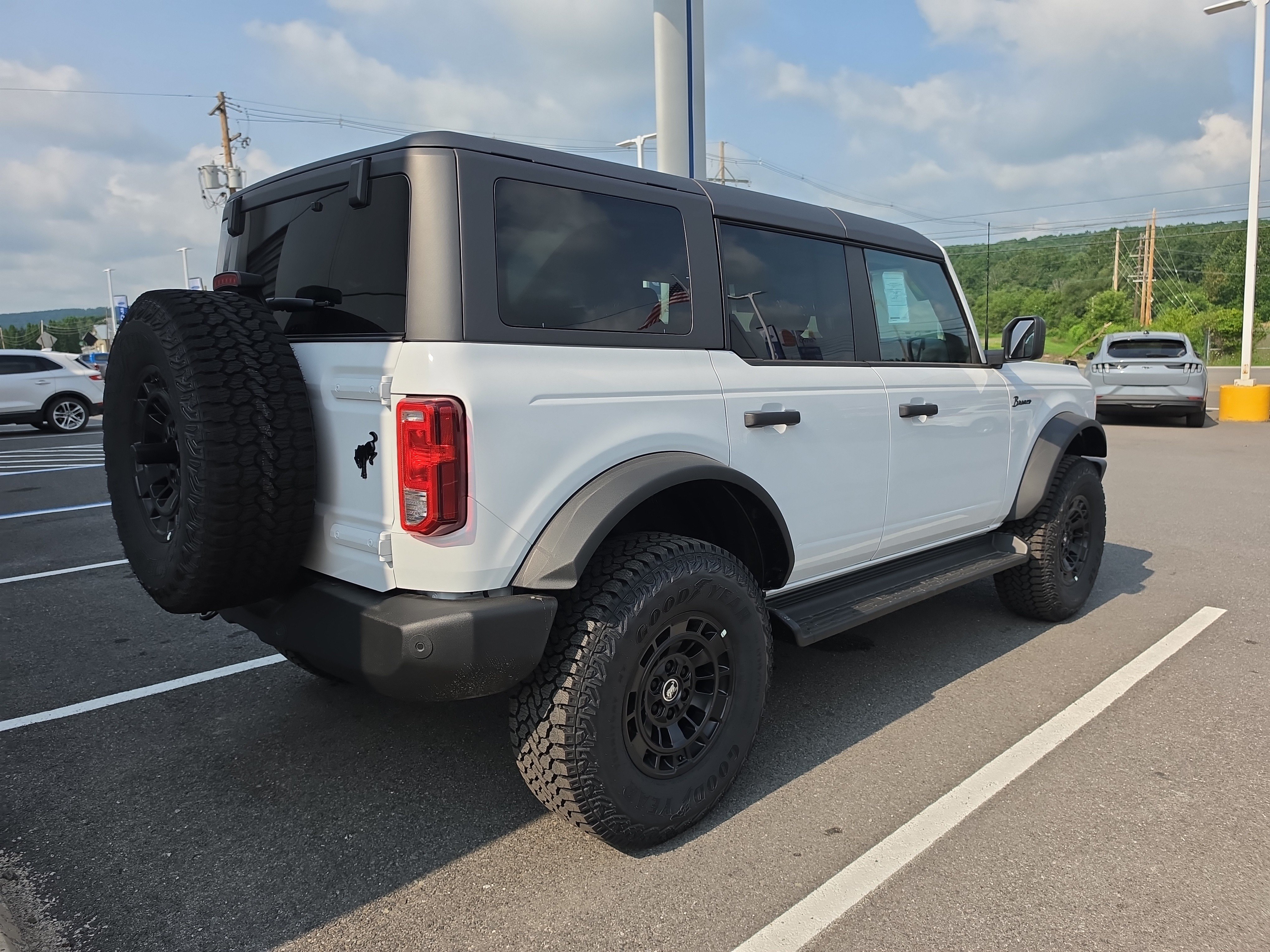 New 2026 Ford Bronco Big Bend AWD/4WD image 3