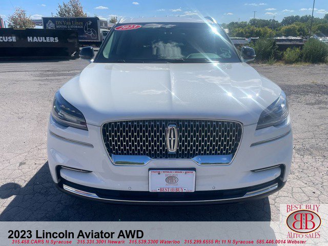 Used 2023 Lincoln Aviator AWD image 8
