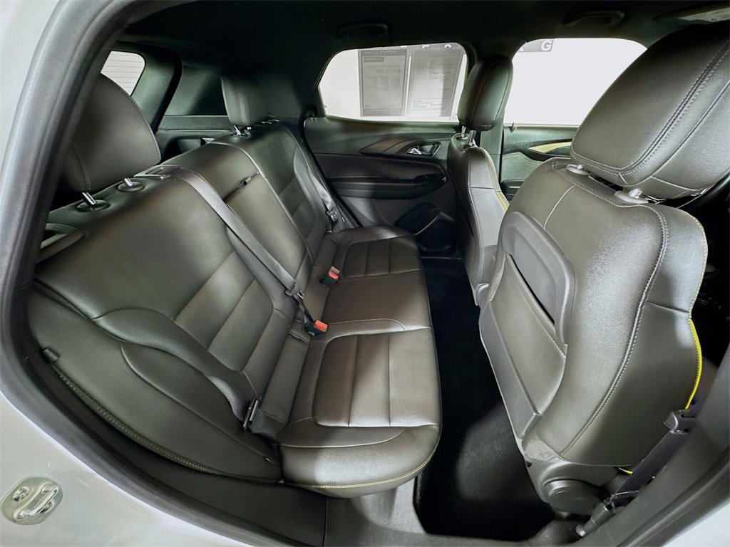 Used 2024 Chevrolet TrailBlazer ACTIV w/ Driver Confidence Package image 25