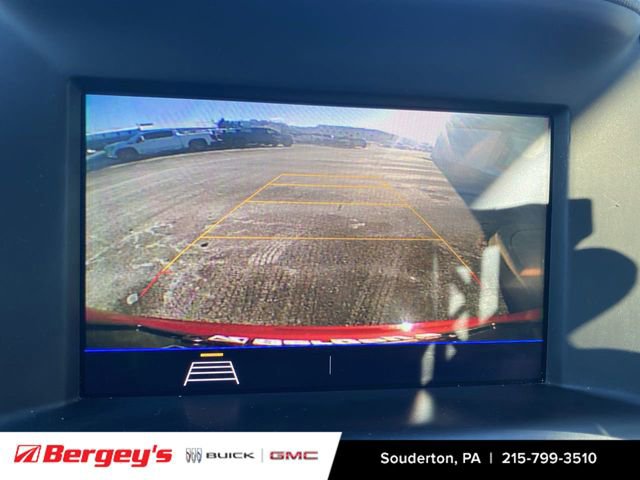 Used 2020 GMC Terrain SLE w/ Driver Convenience Package image 17