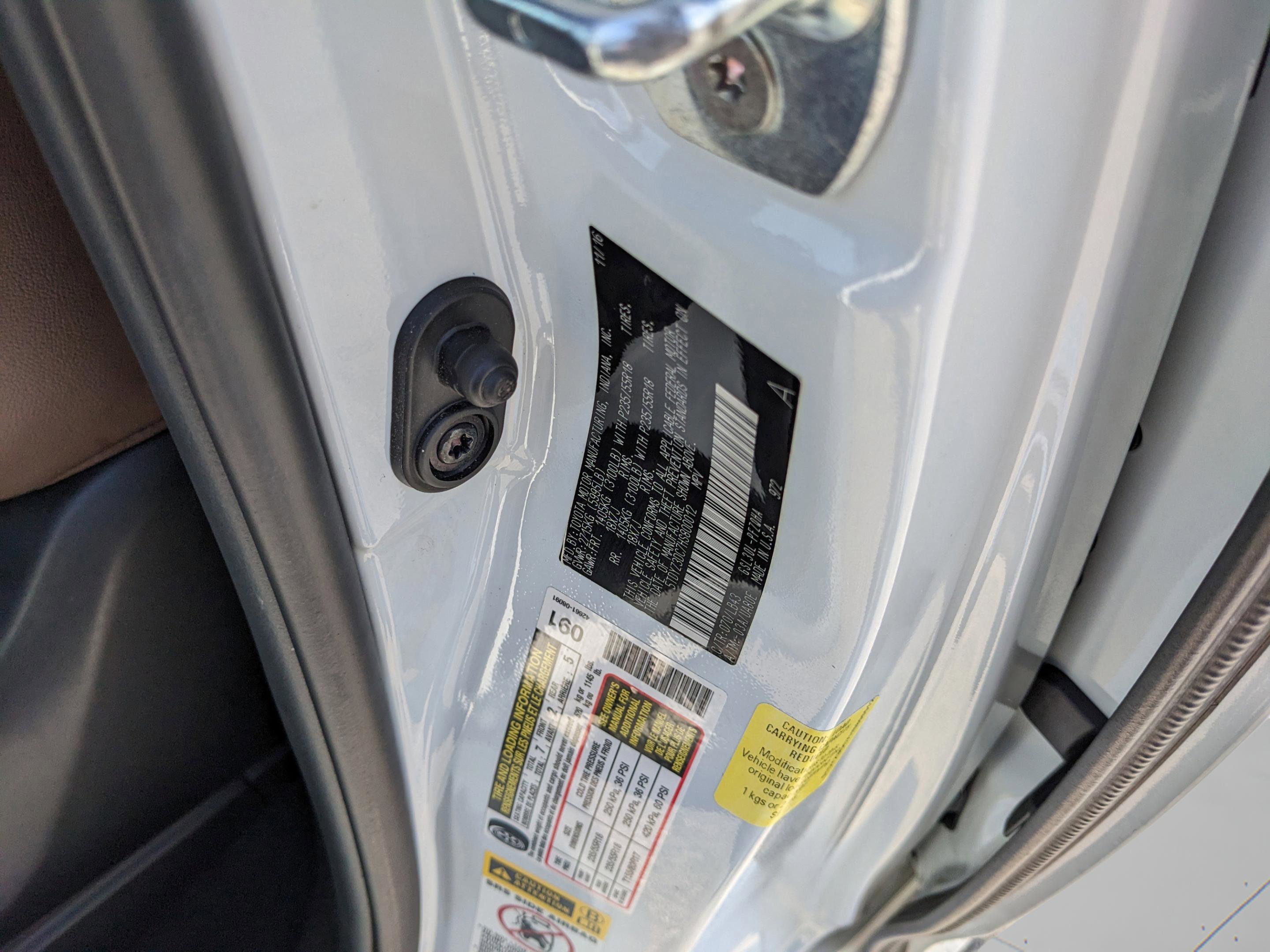 Used 2017 Toyota Sienna Limited image 42