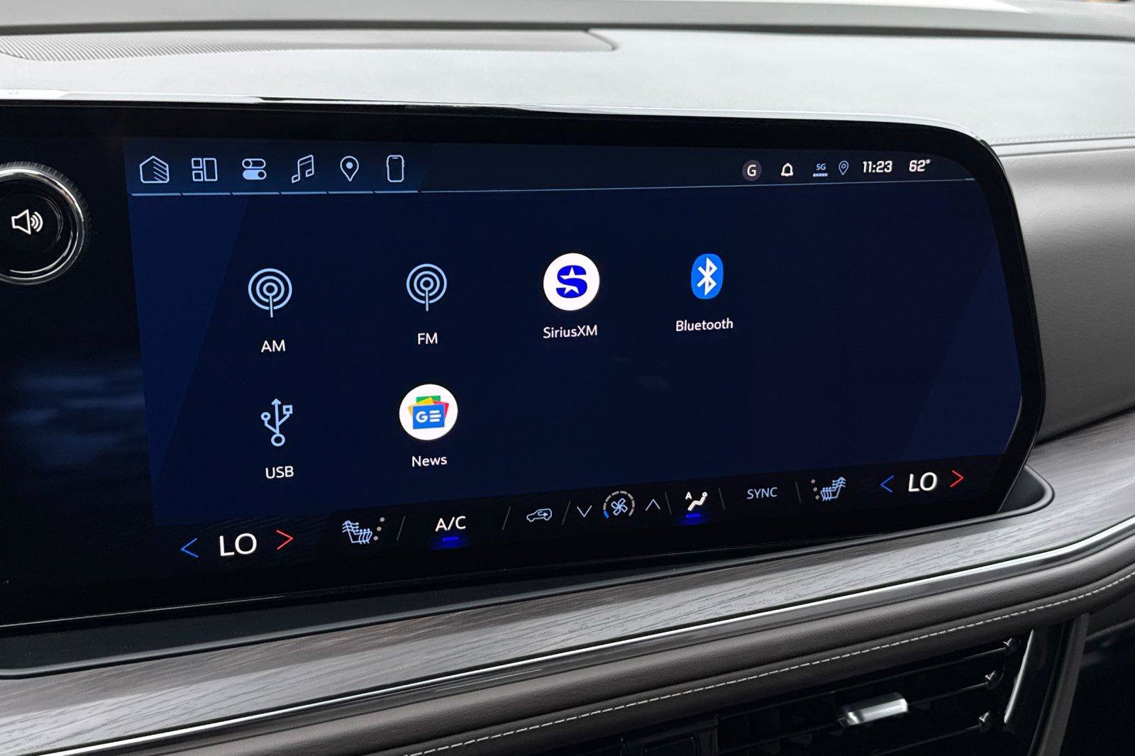 New 2026 Chevrolet Tahoe LT w/ Comfort Package image 26